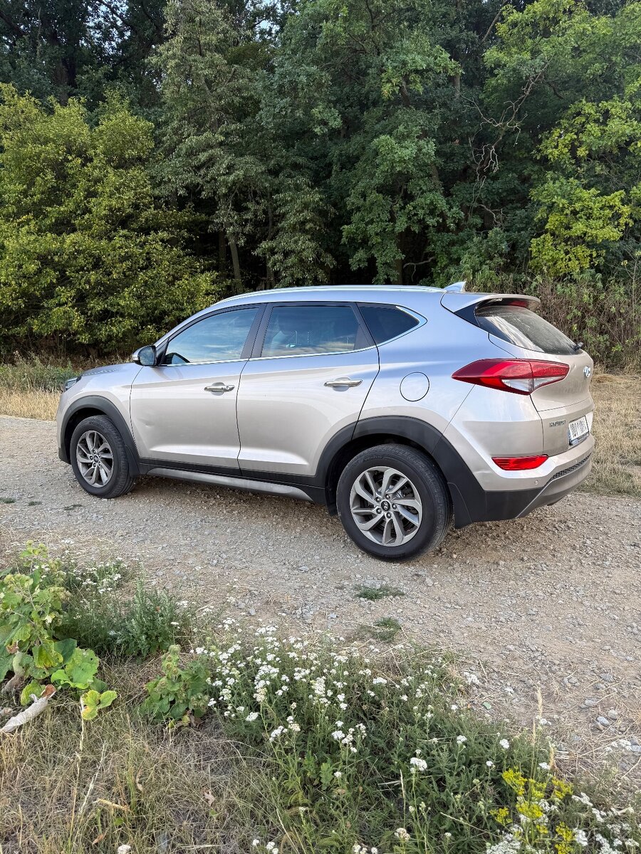 Hyundai Tucson 2.0 4x4 - 5