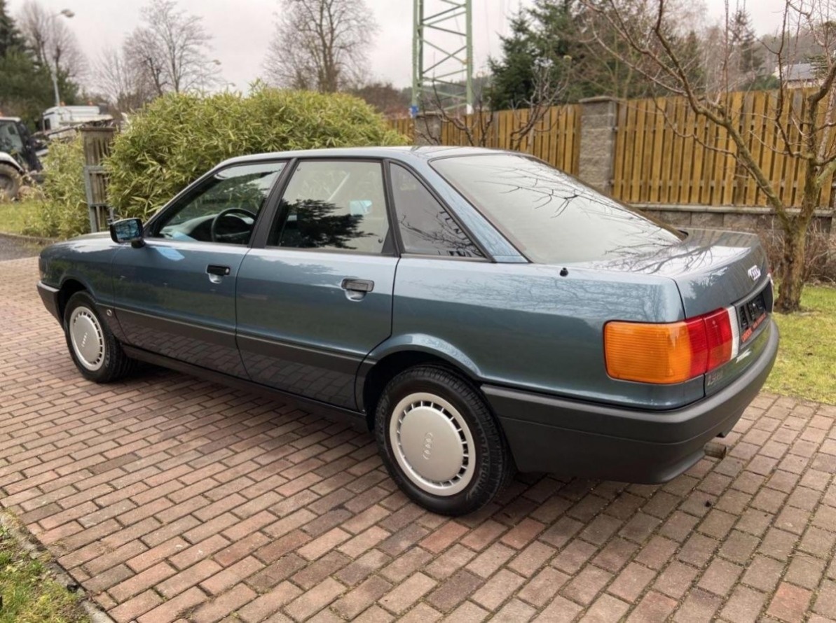 prodávám Audi 80 1.8i 66kw - 5