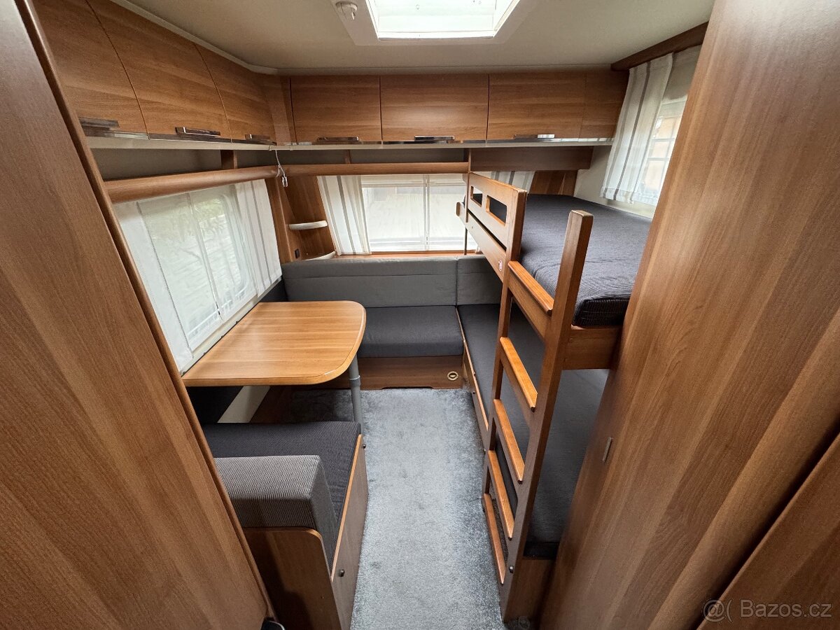 Karavan FENDT Saphir 515 palandy