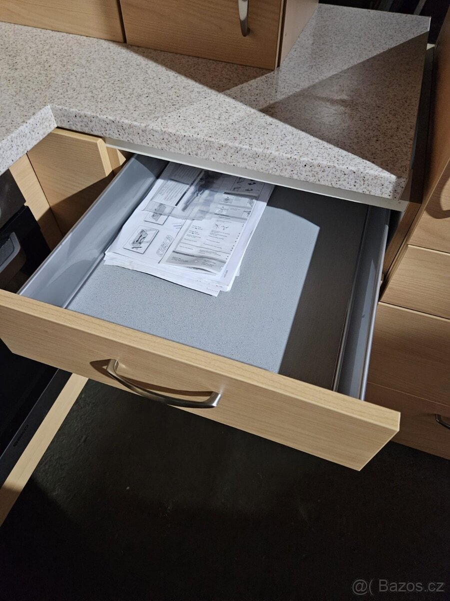 Kuchyňská linka z Německa se spotřebiči - 5