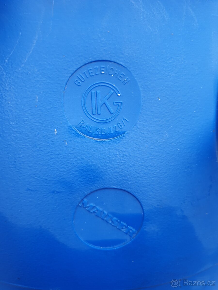 Plastový sud s vikem - 5