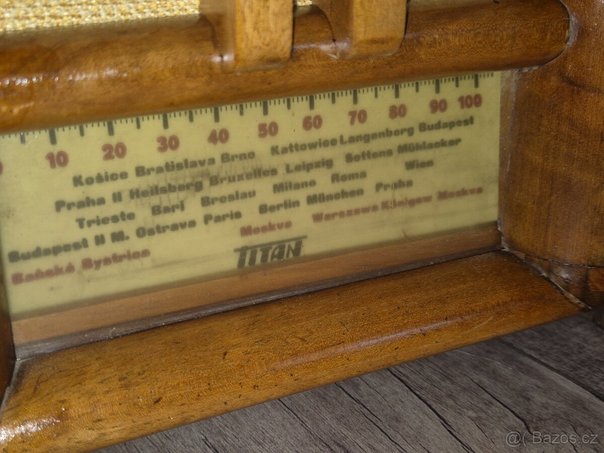 Staré rádio Titan 936 - 5