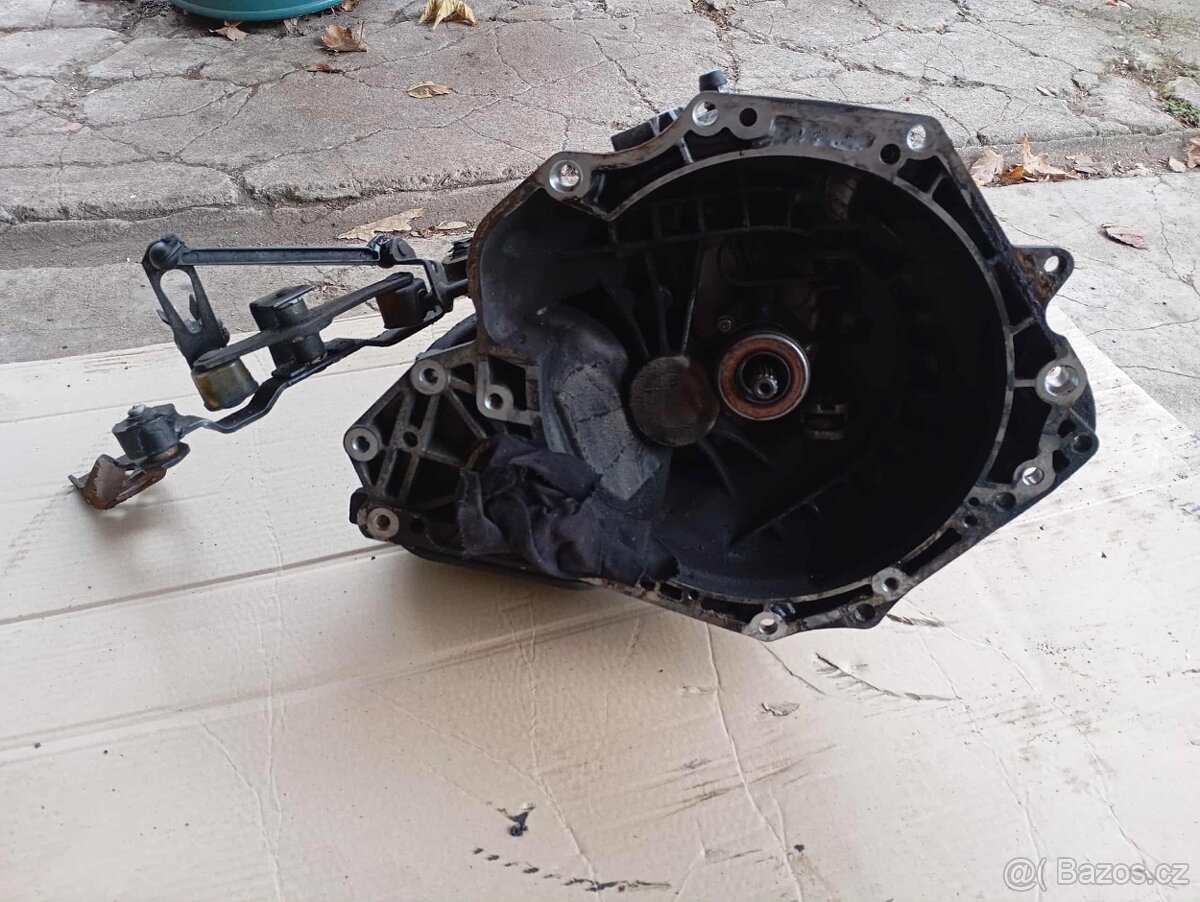 Opel astra H - 1.4 16V - 66Kw - převodovka - 5