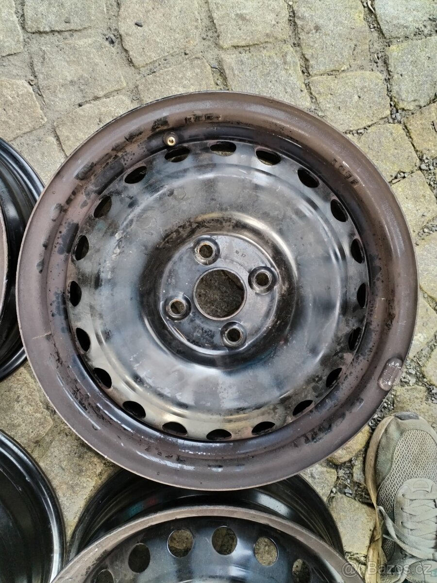 disky 4x100 R15 KIA RIO - 5