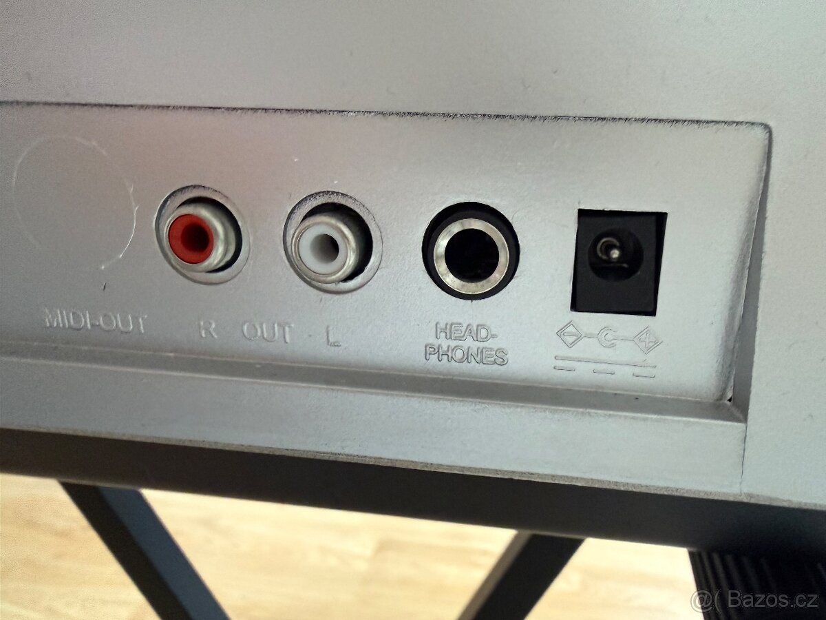 Piano keyboard - 5
