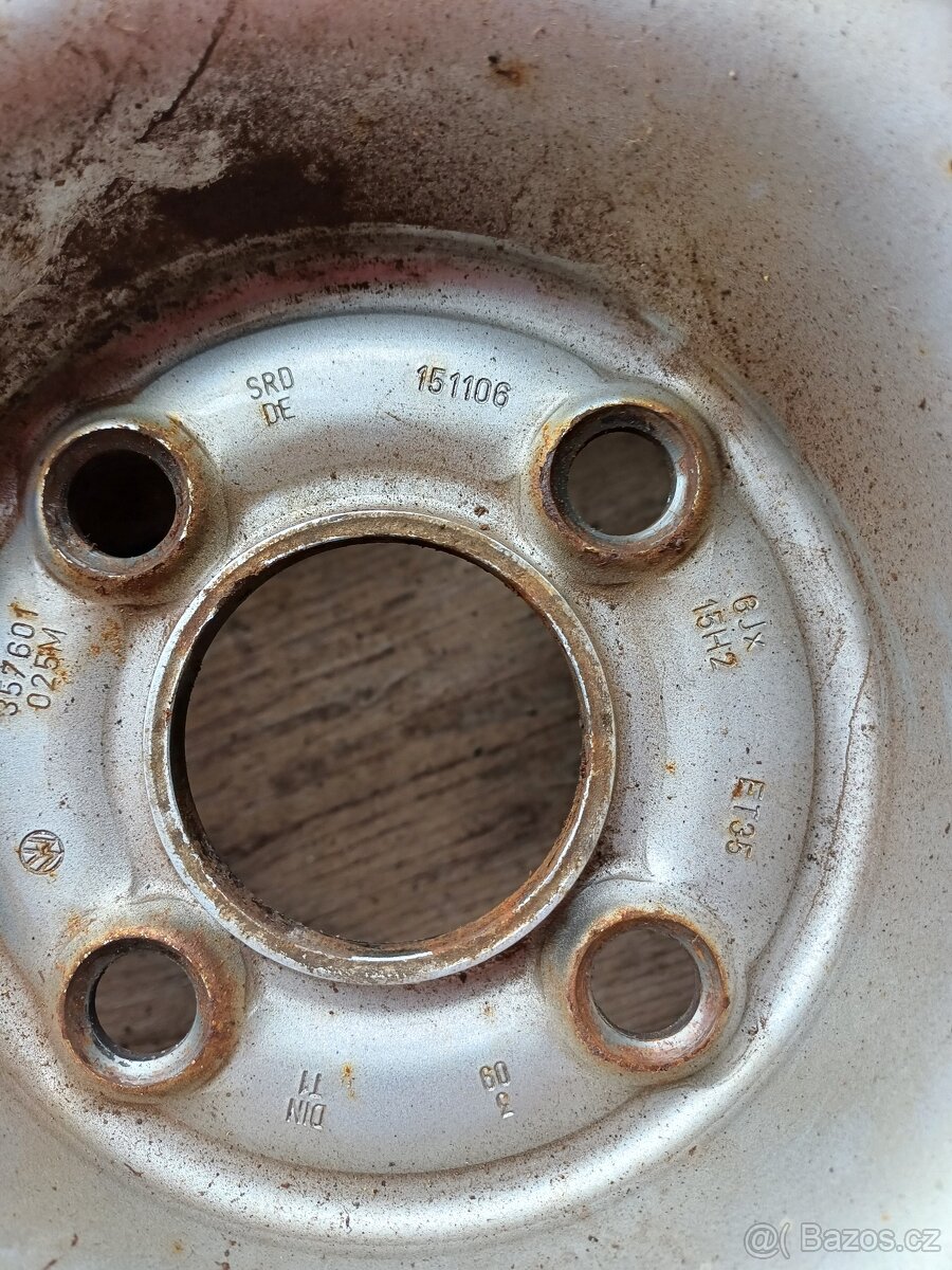 Prodam plechace g60 4x100 r15 - 5