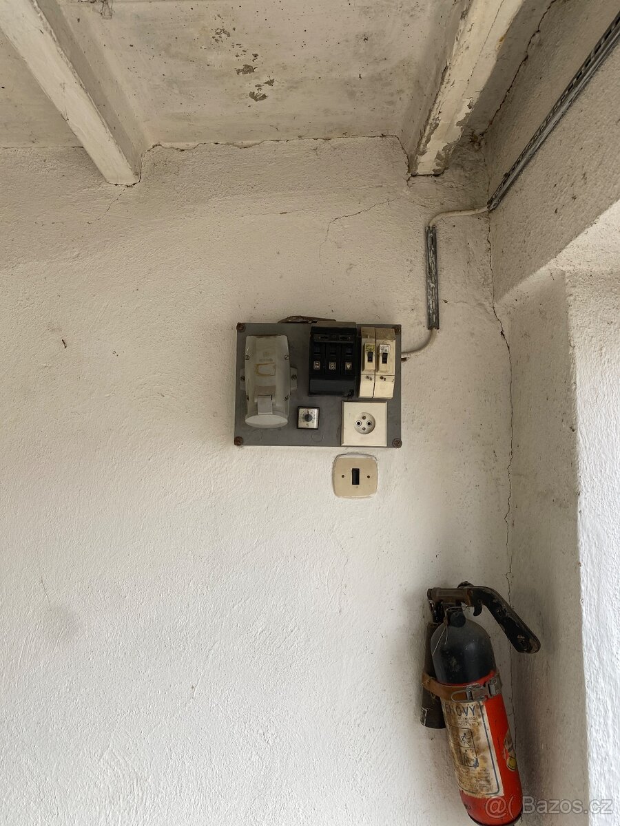 Prodej garáže Humpolec, ul. Na Závodí - 5