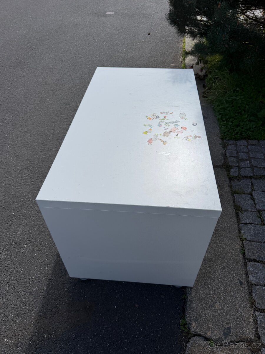 Malý stolek dětský - 5