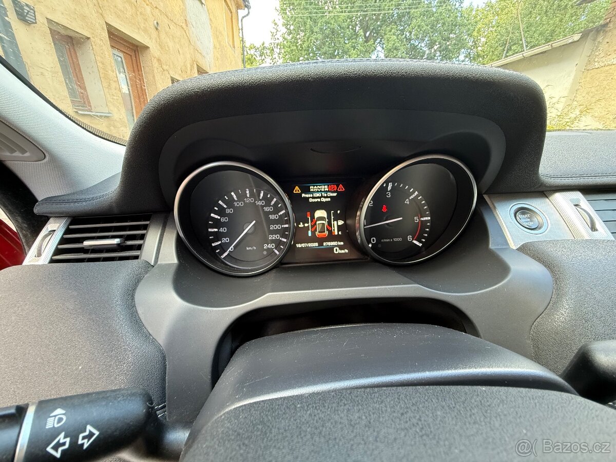 🚗 RANGE ROVER EVOQUE 2.2