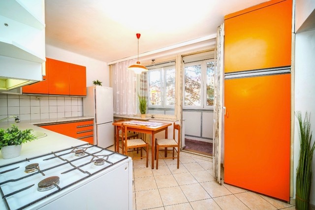 Prodej bytu 74 m2 v Českých Budějovicích před rekonstrukcí - 5