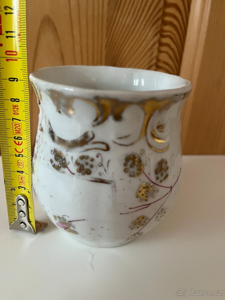 Starožitný hrneček buclák - 5