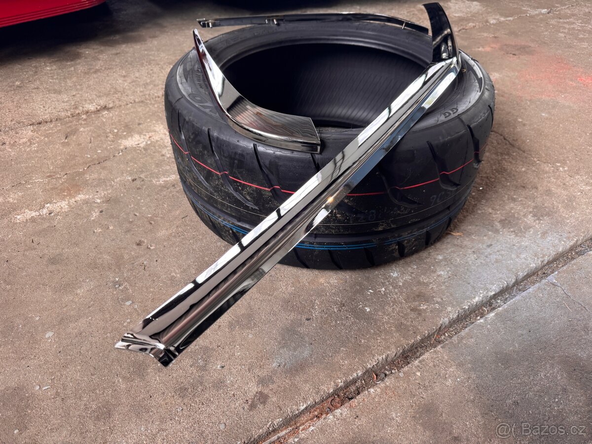 Chromy na nárazník BMW E24 - 5