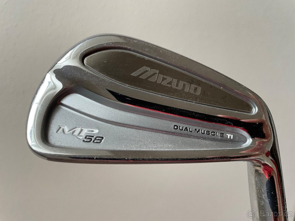 MIZUNO golfové hole v bagu Nike - 5