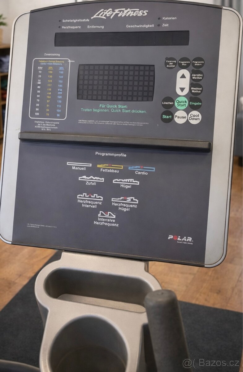 Eliptický trenažér Life Fitness 93x - 5