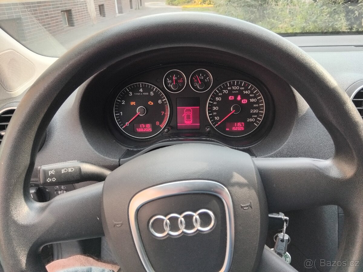 Audi A3 Sportback (157000) - 5