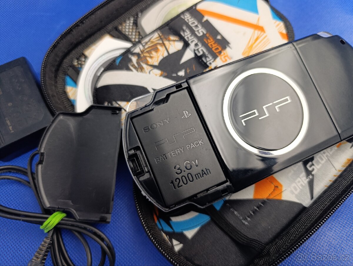 Sony PSP PlayStation Portable 3004 + Hry - 5