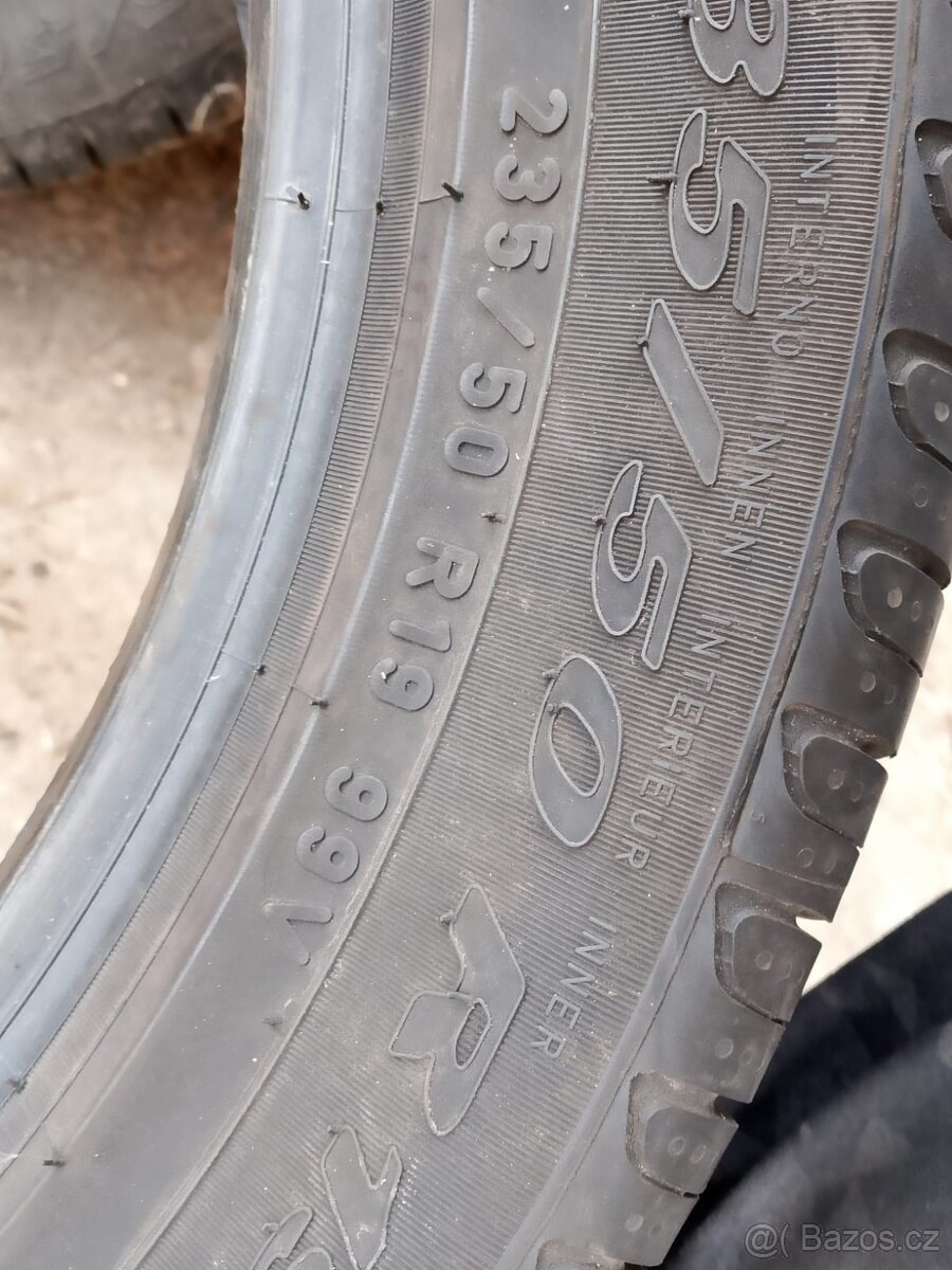 235/50/19 99v Pirelli - letní pneu 2ks - 5