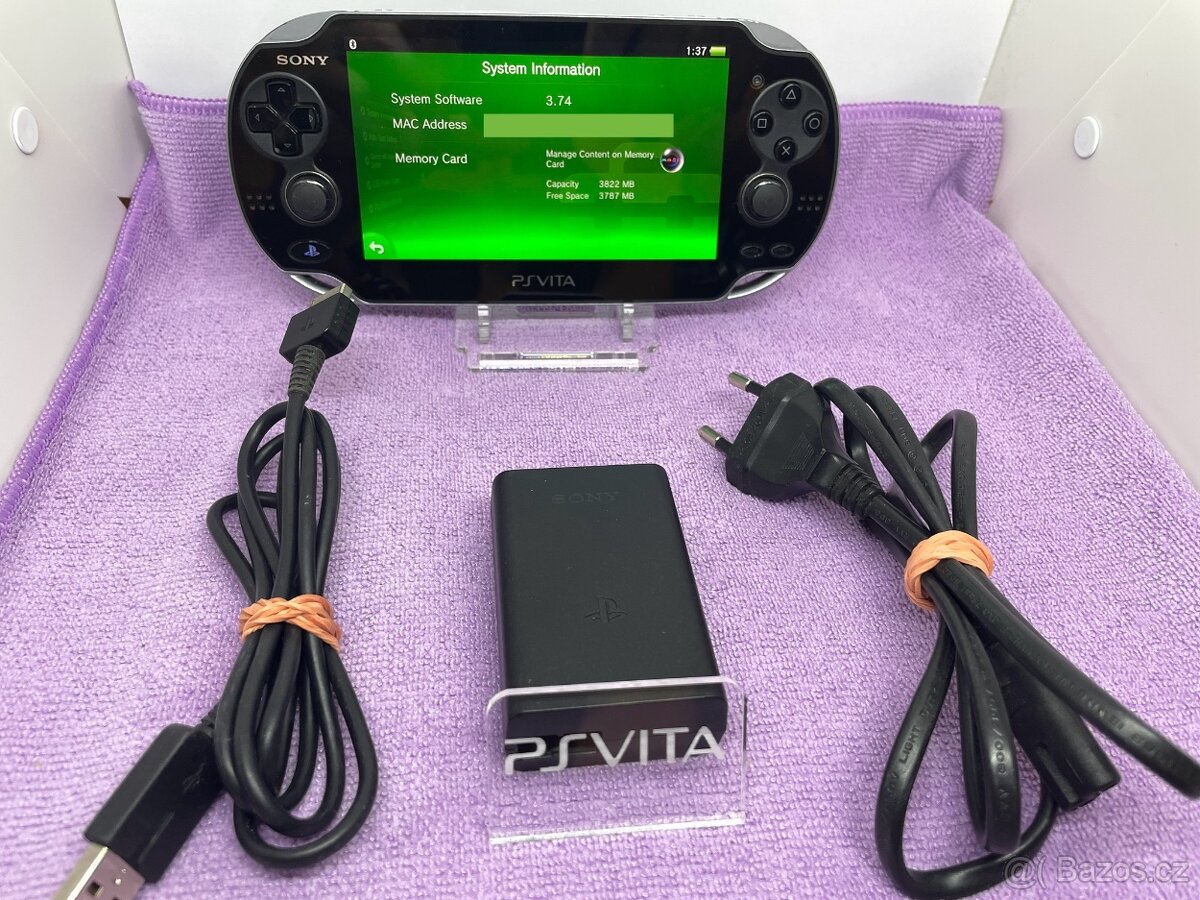 PS VITA oled + 4gb karta - 5