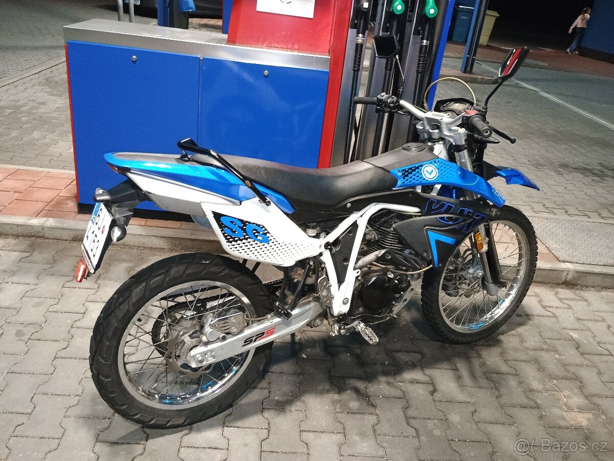 Yuki 125 i SG