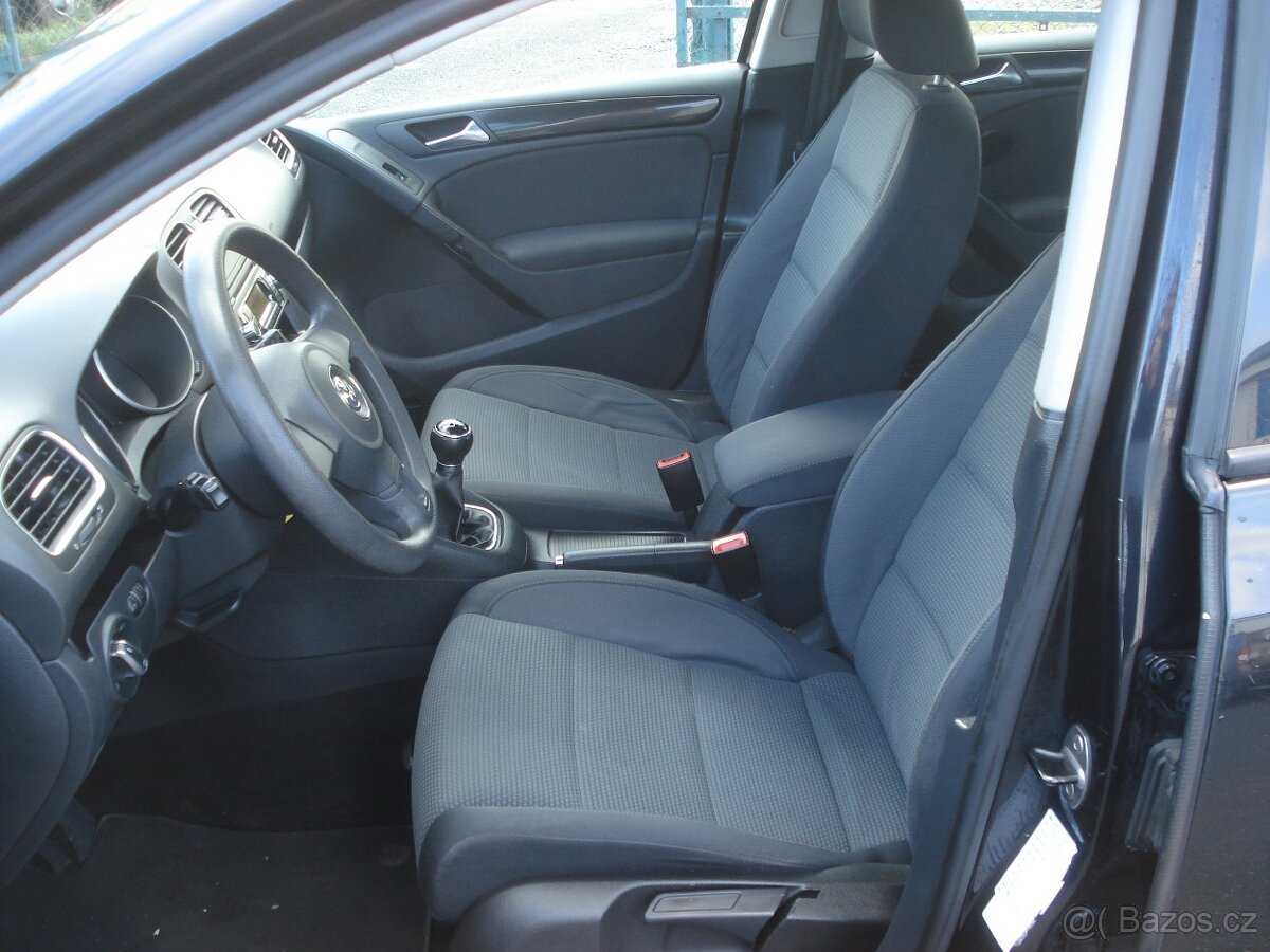 Volkswagen Golf 1.6 TDi TRENDLINE - 5