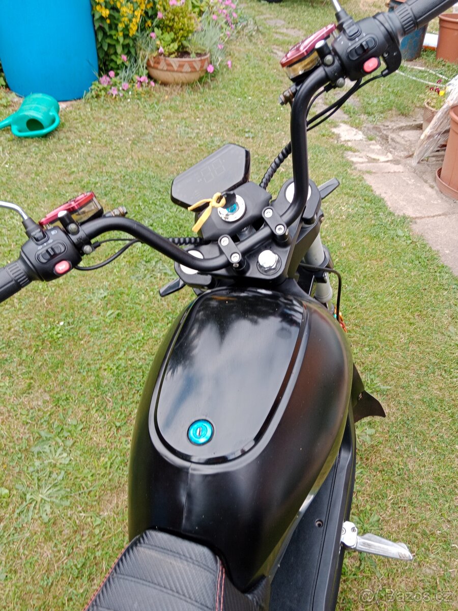 ELEKTROkoloběžka chooper GR 25 - 5