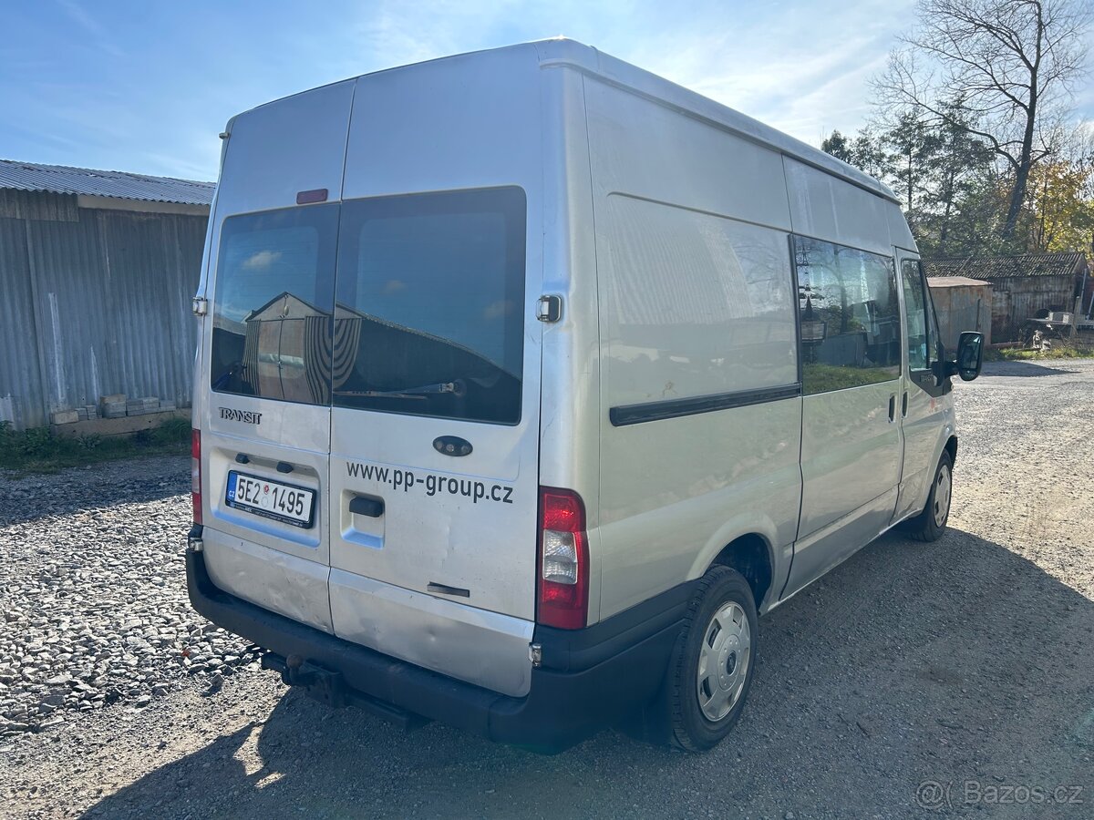 Ford Transit 2.2tdci - 6 míst, L2H2 - 5