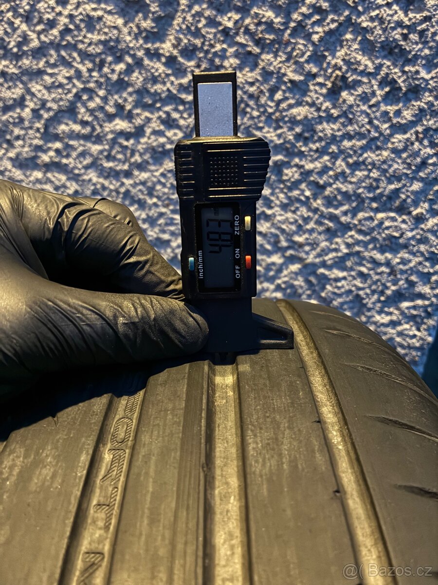 Letní pneumatiky 225/40 R19 - 5