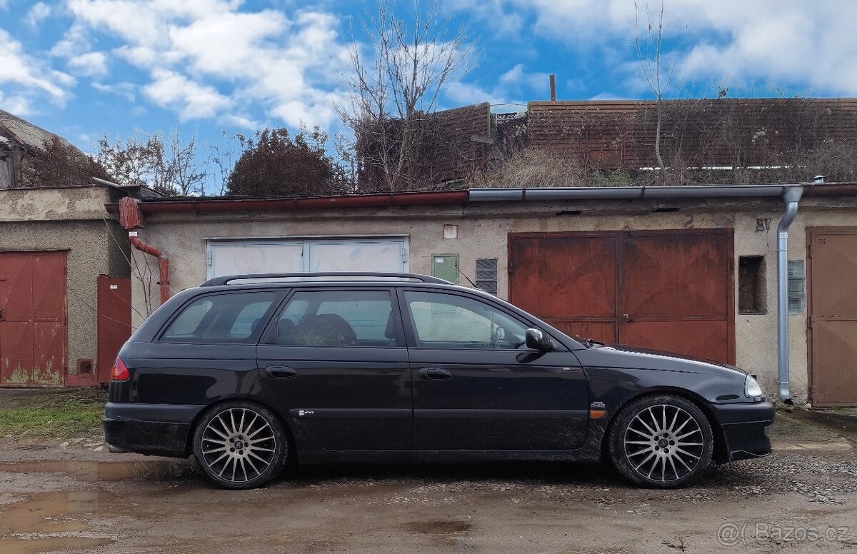 Avensis t22,D4d combi - 5