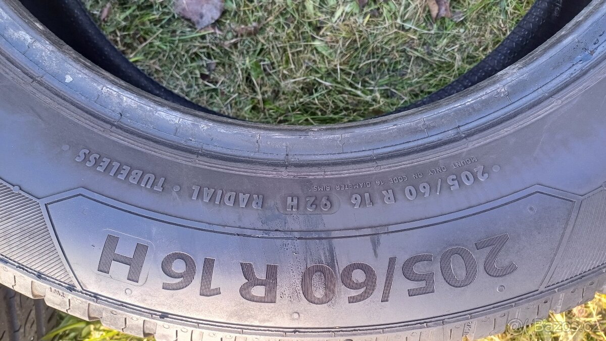 205/60 R16 92 H Barum Bravuris 5 - 5