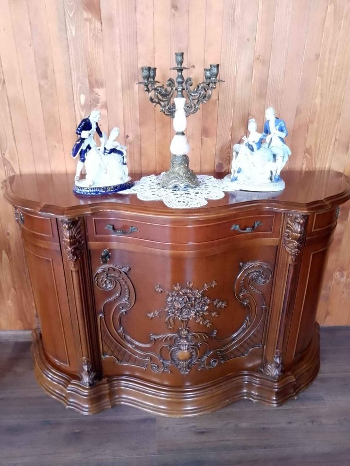 Italská vitrína s komodou-barokní - 5