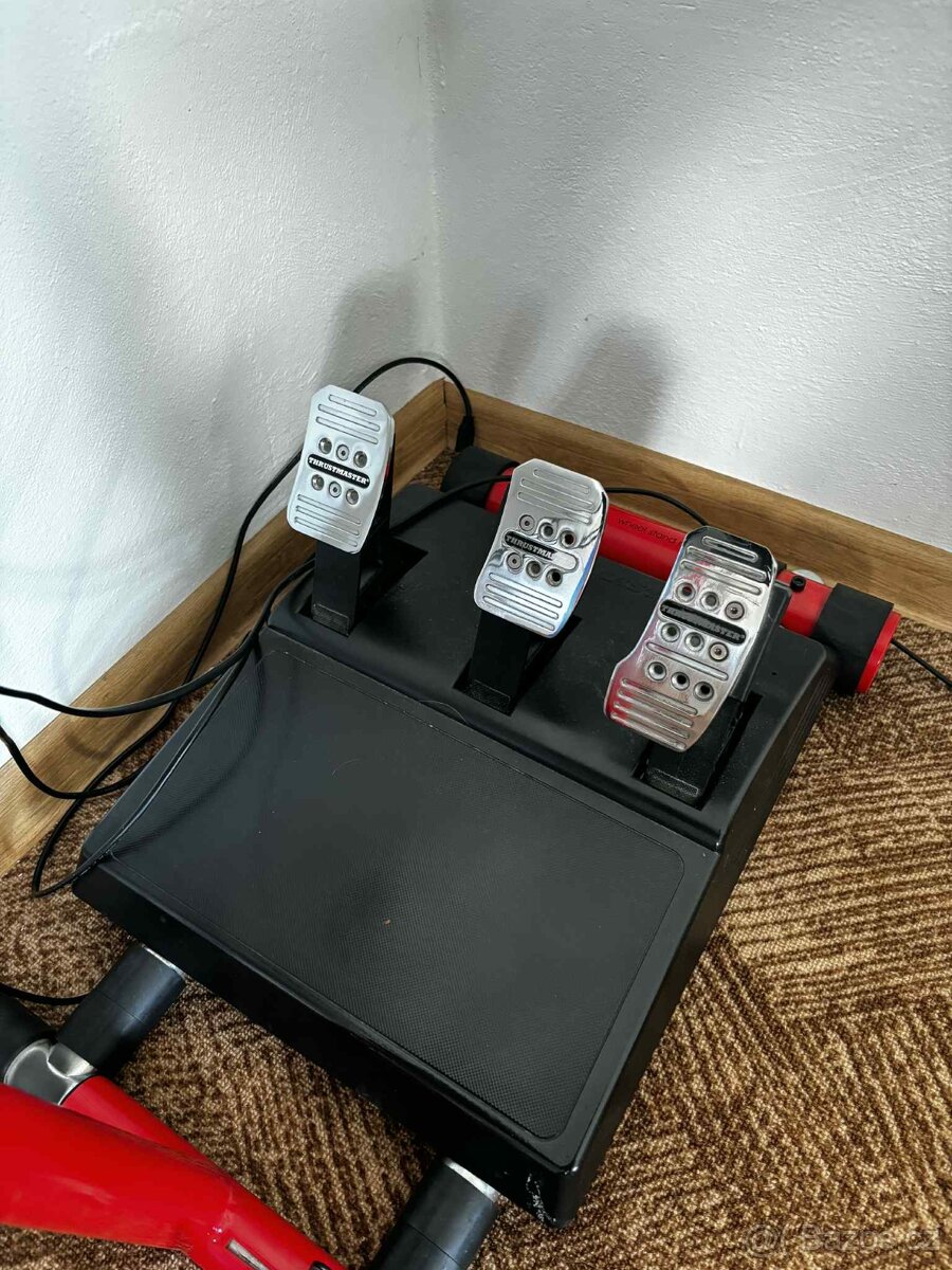 Prodám Thrustmaster T300 RS + Příslušenství - 5