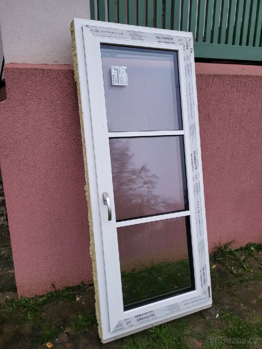 Okno plastové, trojsklo, nové, Sleva - 5