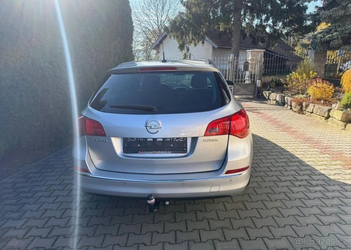 Opel Astra 1,4i / 103kw . Tažné serviska benzín - 5