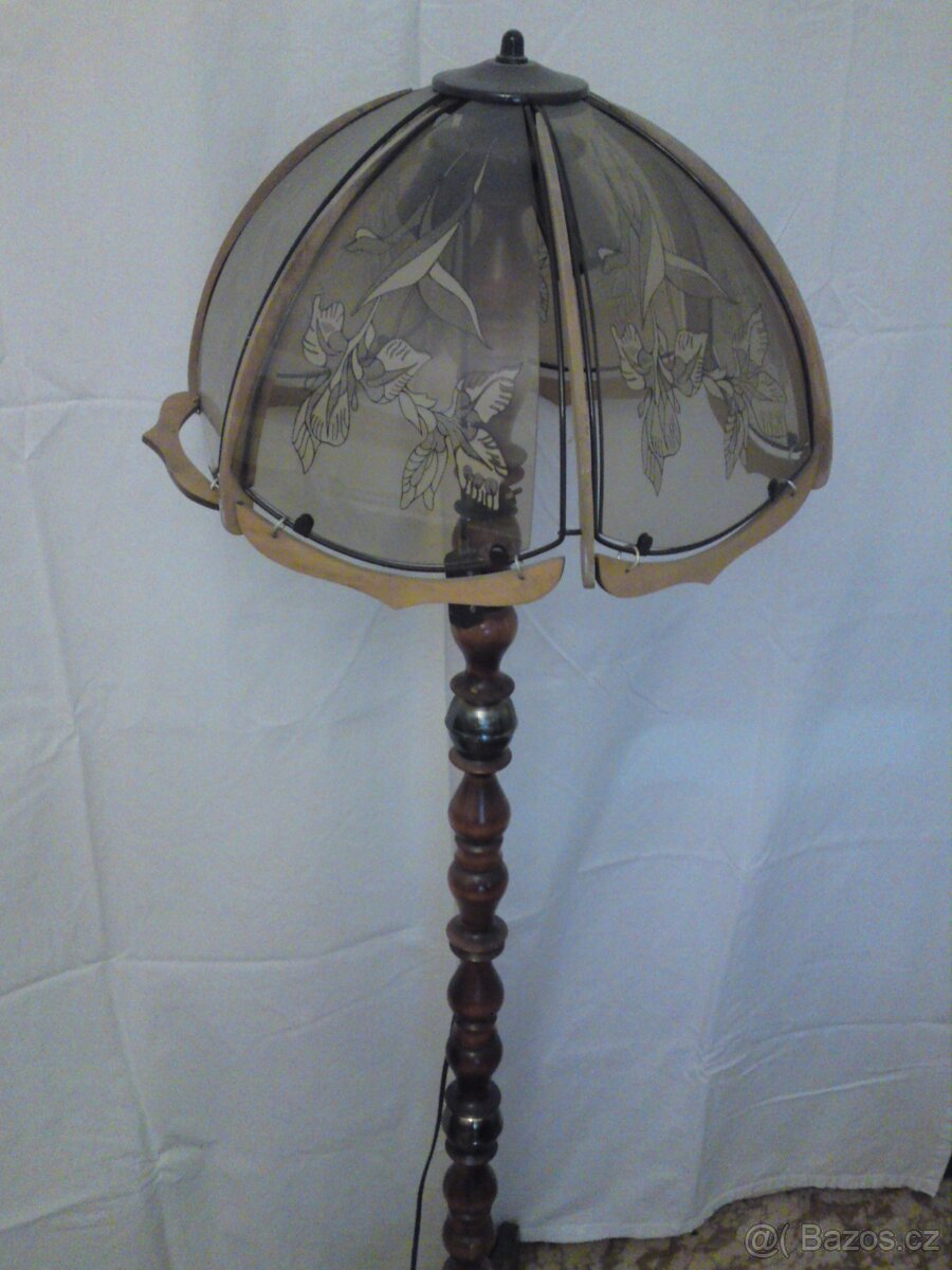 Velká stojanová dřevěná lampa, lampička - 5