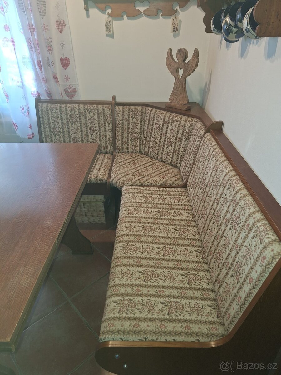 Rohová lavice se stolem a židlí - 5