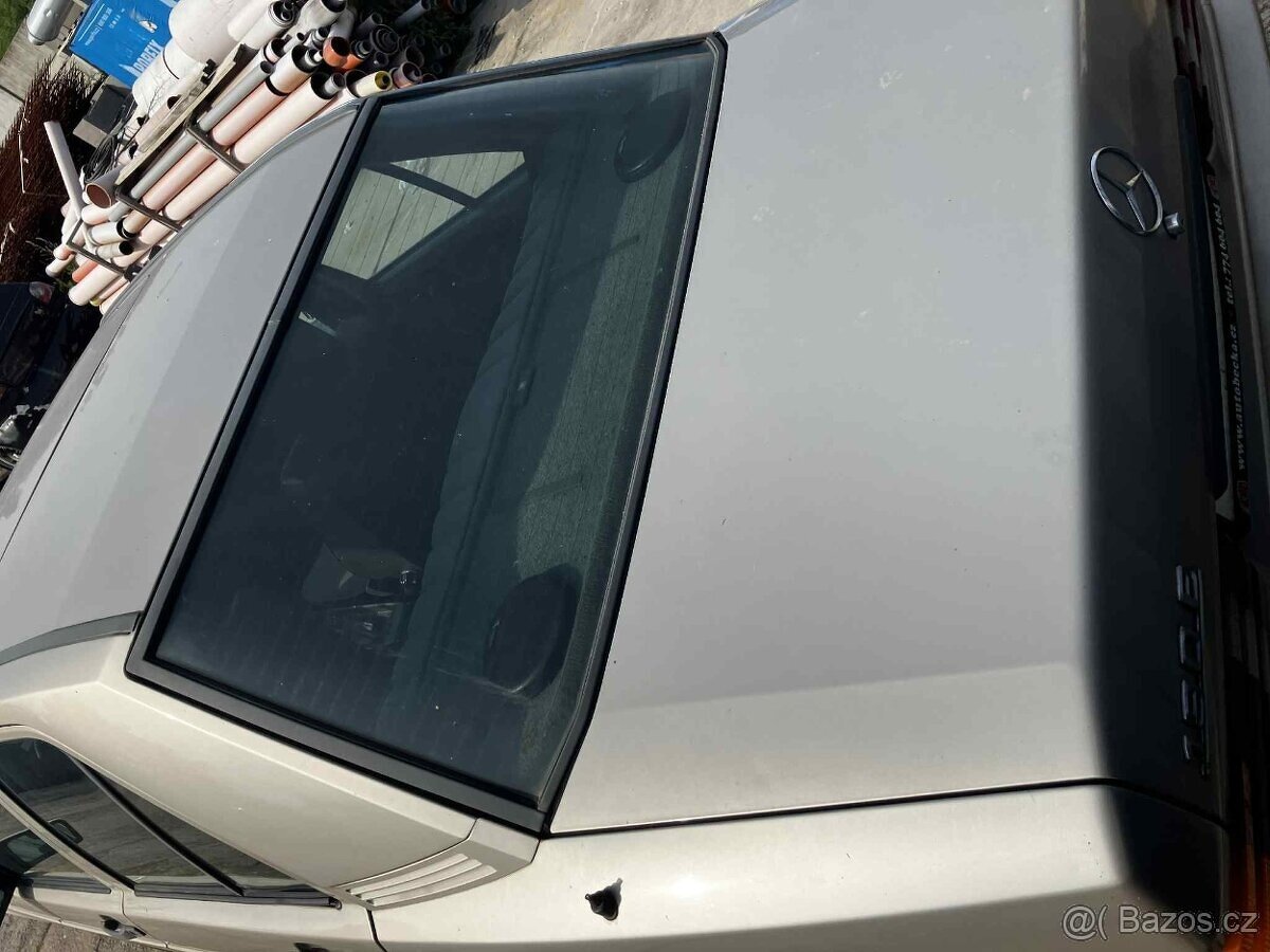 Mercedes-Benz 190 E W201 - 5