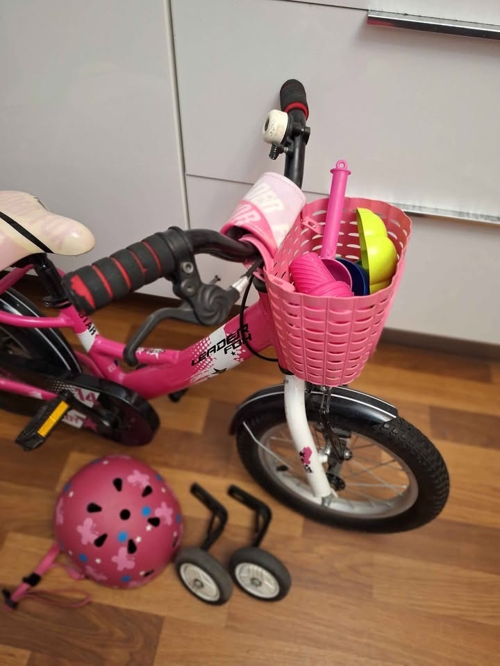 Dětské kolo vel.14 + helma a kolečka - 5