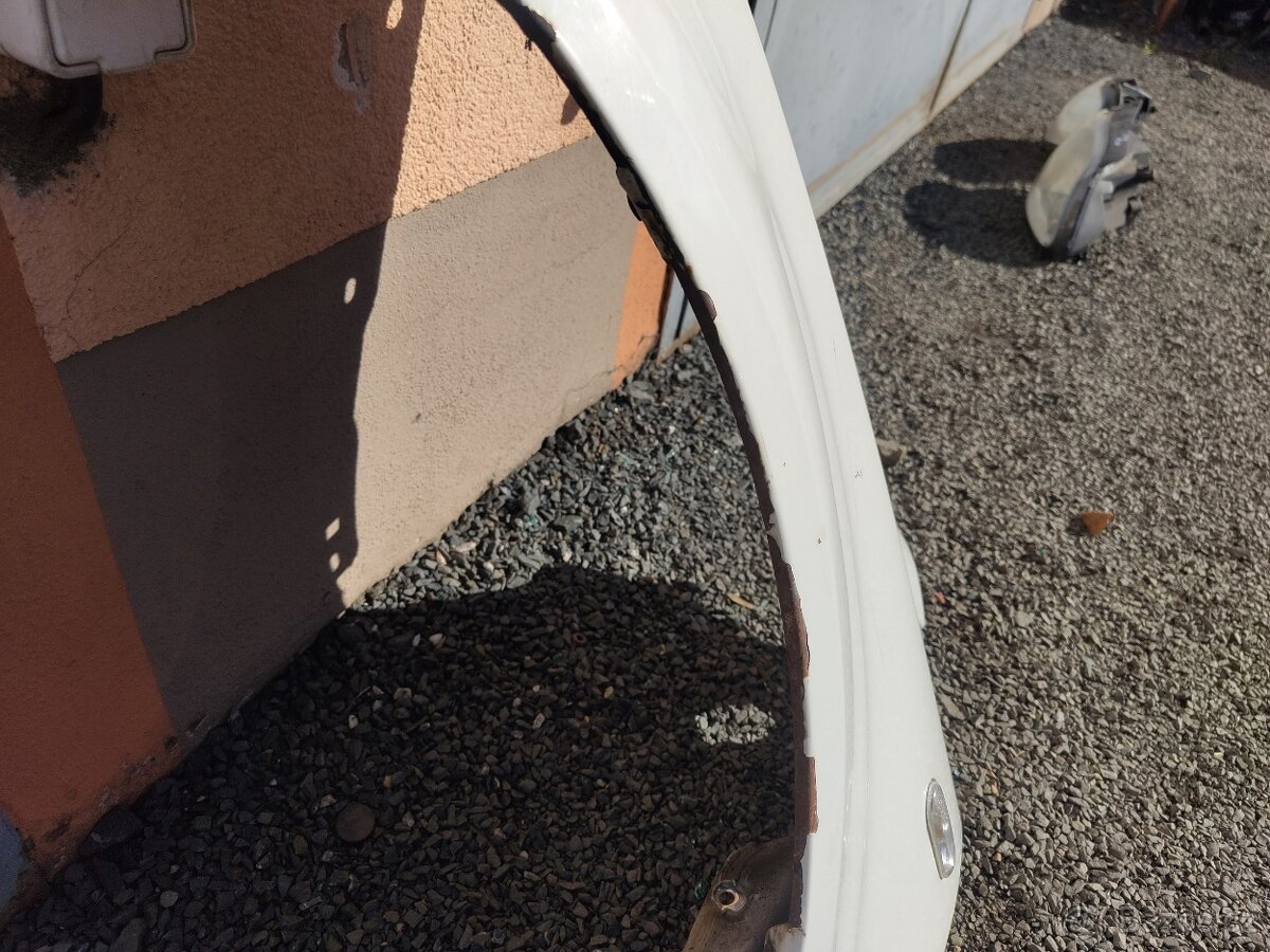 Levý blatník + chladiče Fox - B9A - 5