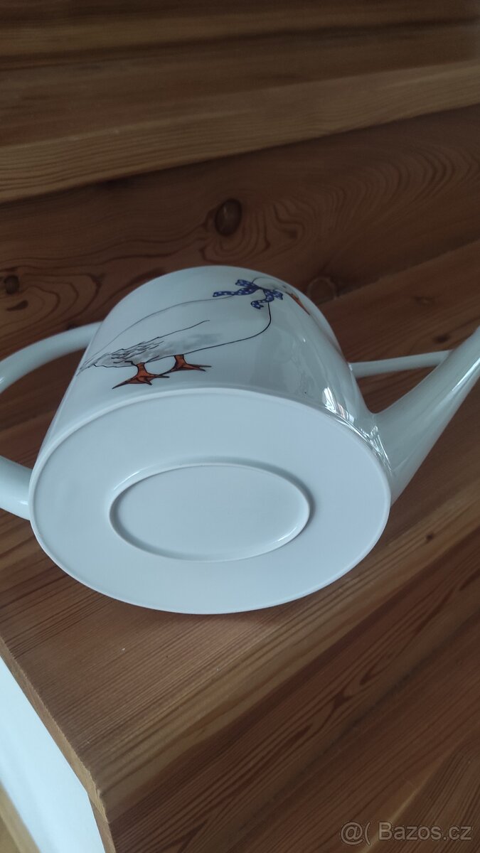 Porcelánová zahradní konev vzor Husy - 5