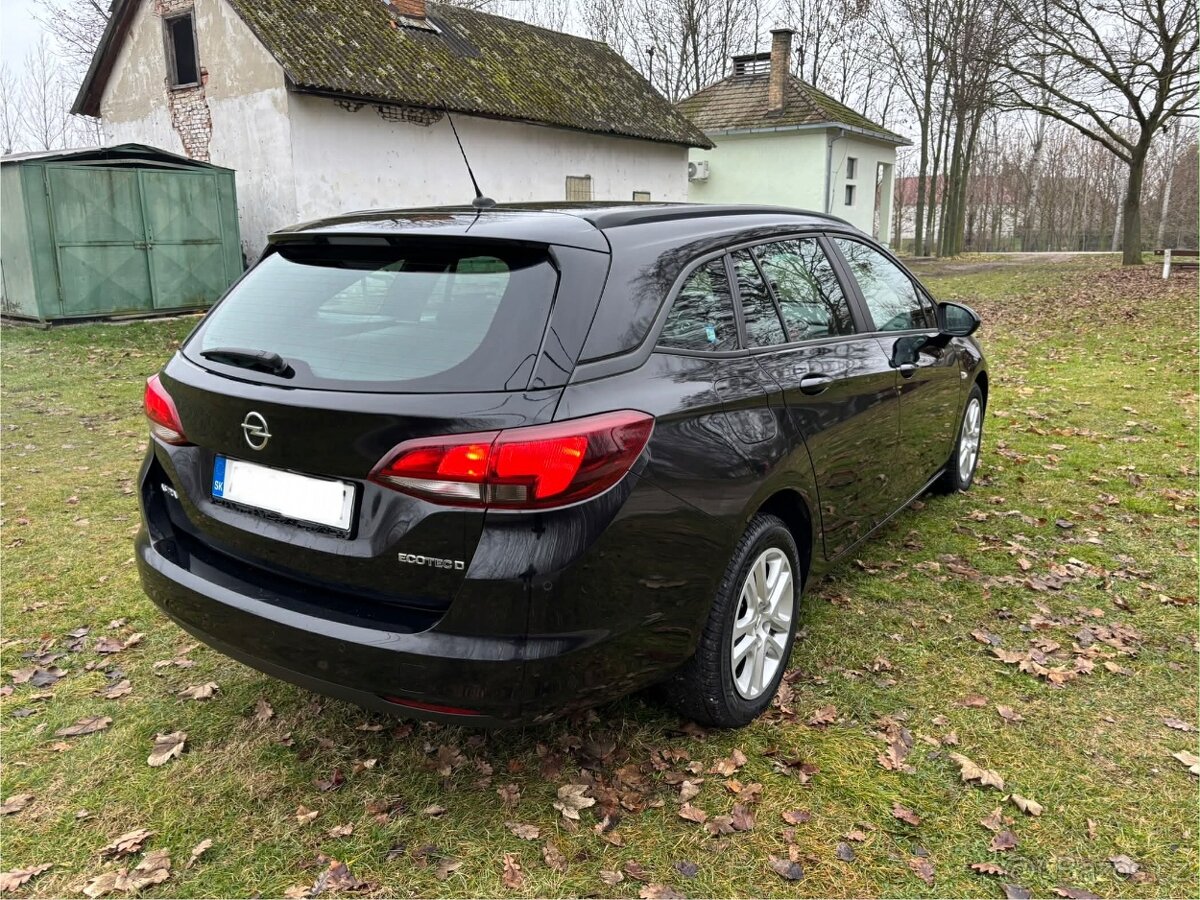 Opel Astra Sport Tourer ST 1.6 CDTI S&S 110k ECOTEC Dynamic - 5