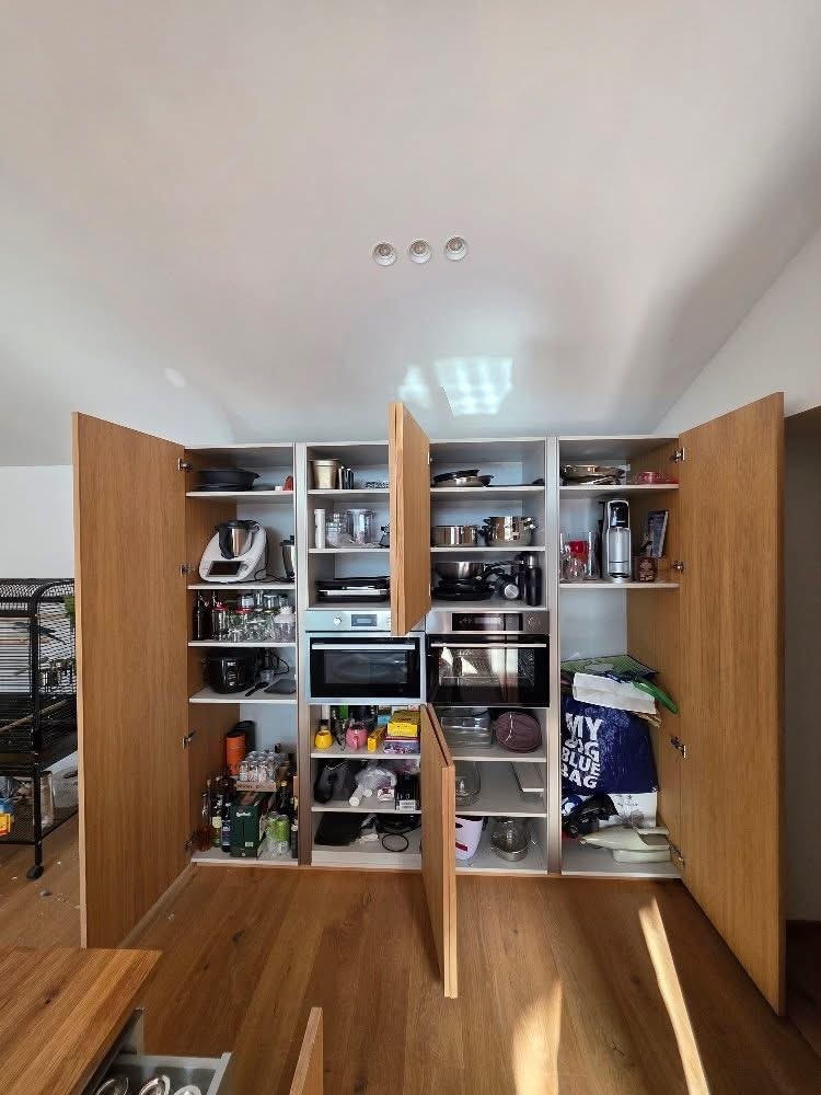 Kompletně zařízená kuchyň - 5