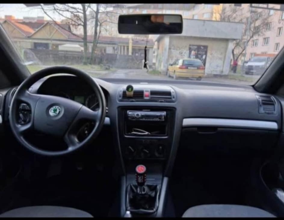 Škoda Octavia II 1.9 TDi - 5