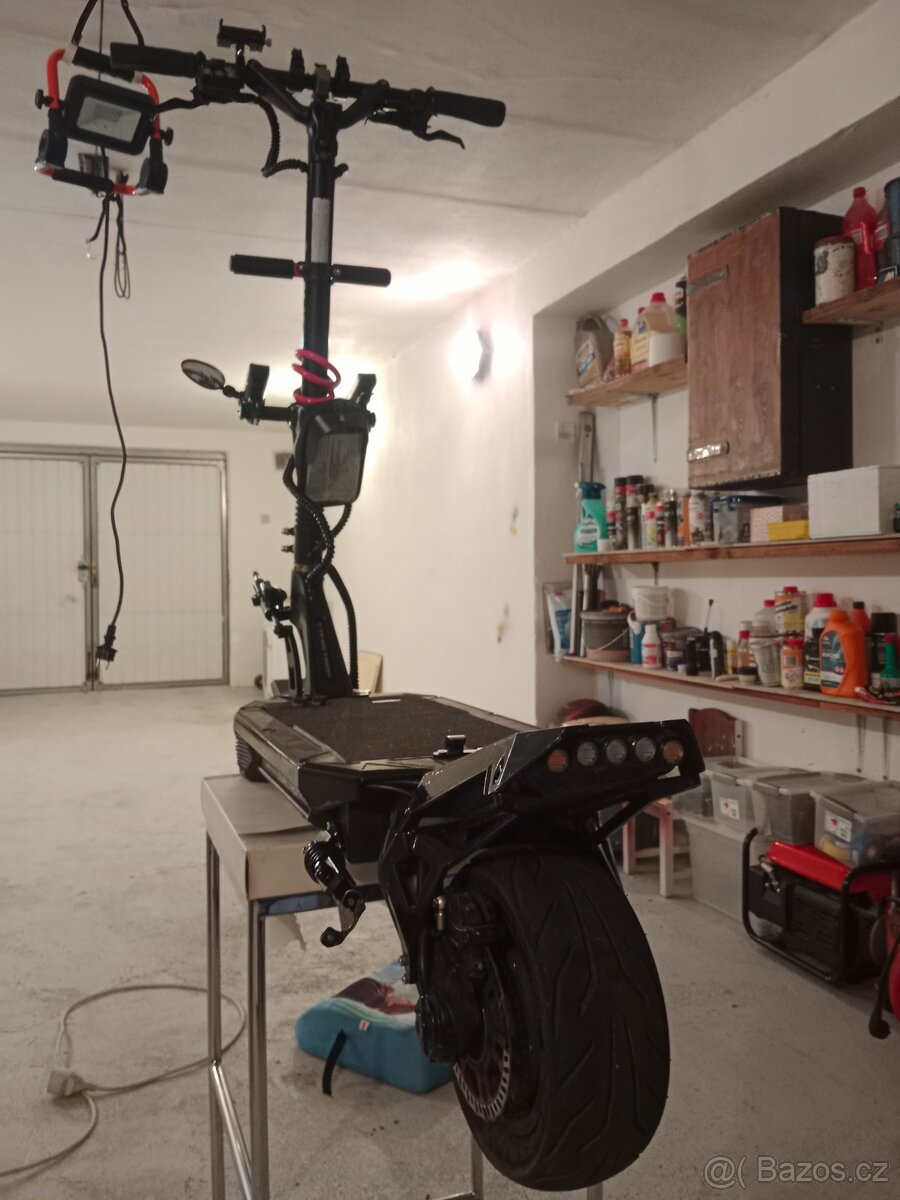 Elektrická koloběžka Dualtron Storm - 5