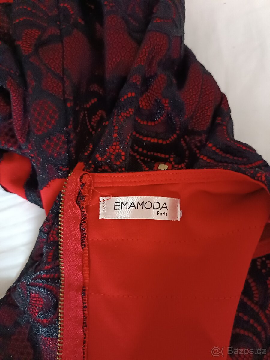 Červené šaty s krajkou - 5