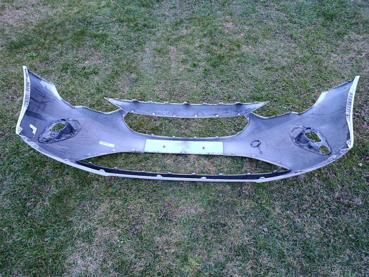 Opel Corsa F přední nárazník. - 5