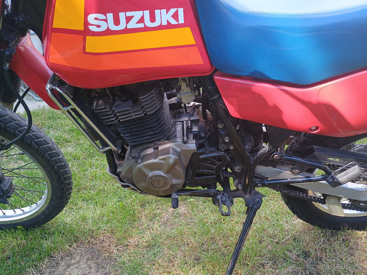 DR600