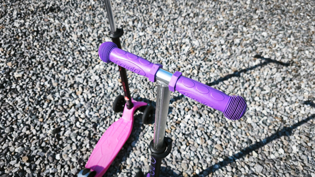 Koloběžka Micro Maxi - naklápění, tři kolečka, dvě barvy - 5