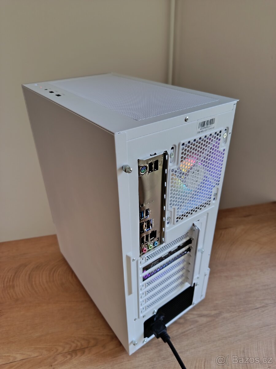 Herní PC: RTX 5070, R5 7600, 32Gb DDR5, lcd displej ZÁRUKA - 5