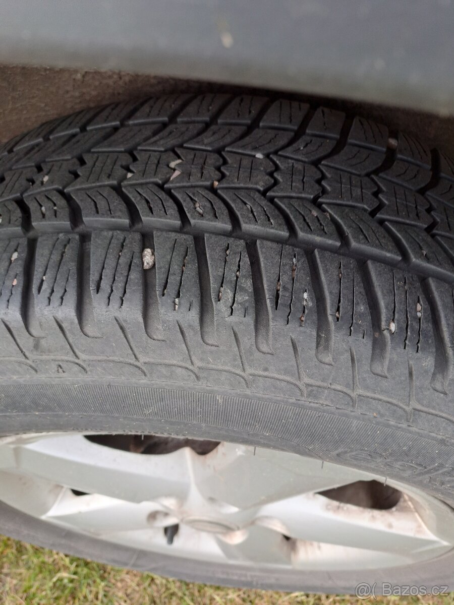 Nissan qashqai 1.6i - 5