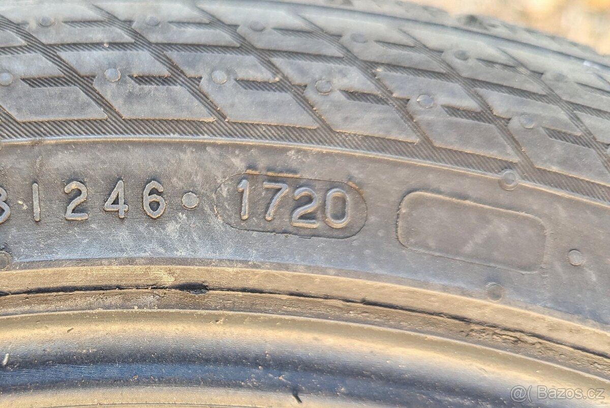 Zimní pneu 235/45R18 - 5